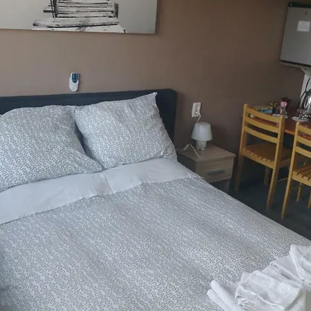 Bon B&B