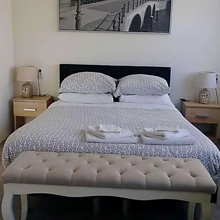 Bon 4*