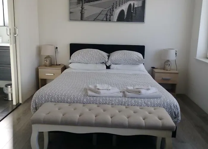 Bed & Breakfast Bon 4*